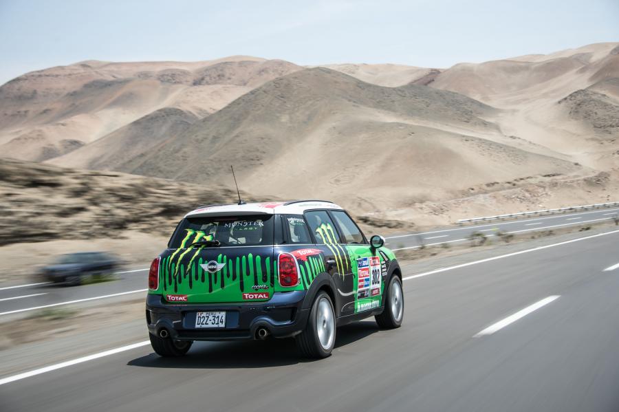  Mini Countryman Dakar rally 2013 года  (фото 10 из 37)